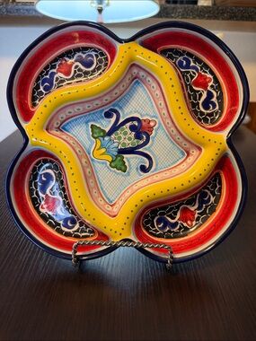 Hernandez Talavera Mexican Pottery, Divided Serving Dish.